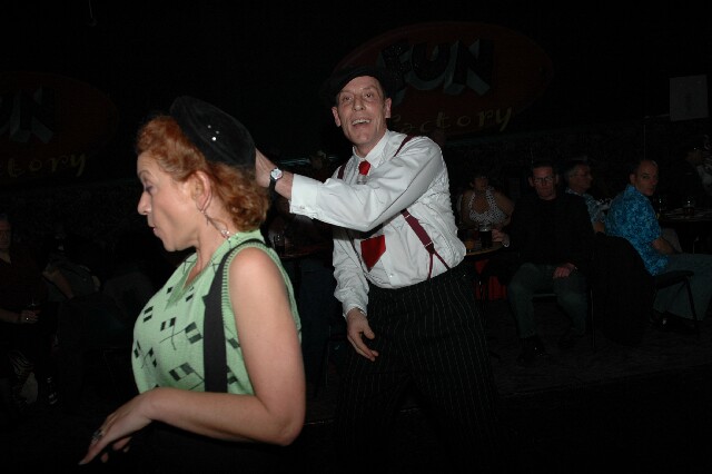 min 2007 11 24 riot 124